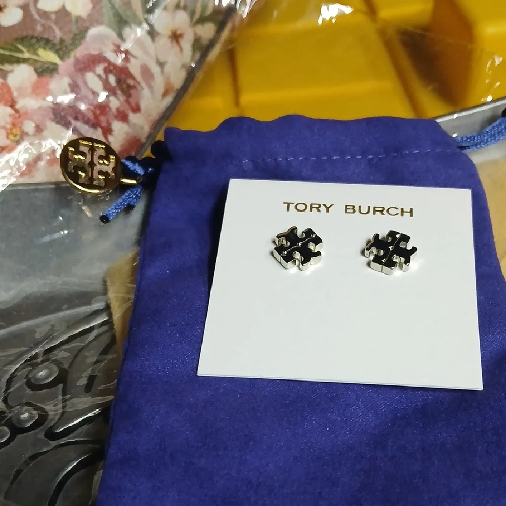 Tory Burch Black and Silver Logo Earrings With Dusty